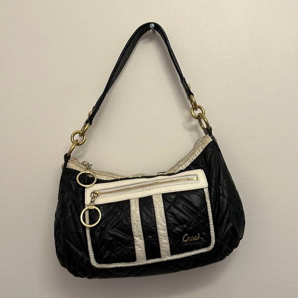 Coach Handbags - Vintage Coach Shoulder Bag